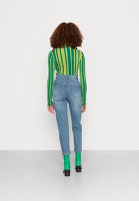 Cotton On STRETCH - Calças de ganga de perna direita - reef blue