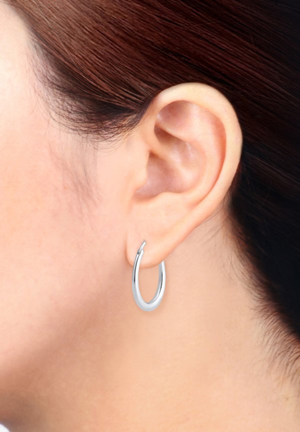 OVAL SPECIAL HOOPS - Ohrringe