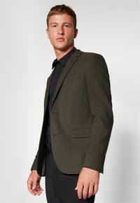 Lindbergh Suknjič - dark army mottled