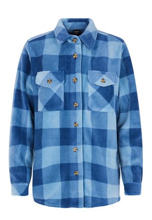 Blau karierte Flanellhemd in verschiedenen Blautönen, mit zwei Brusttaschen, geprägten Knöpfen, langen Ärmeln und klassischem Kragen.