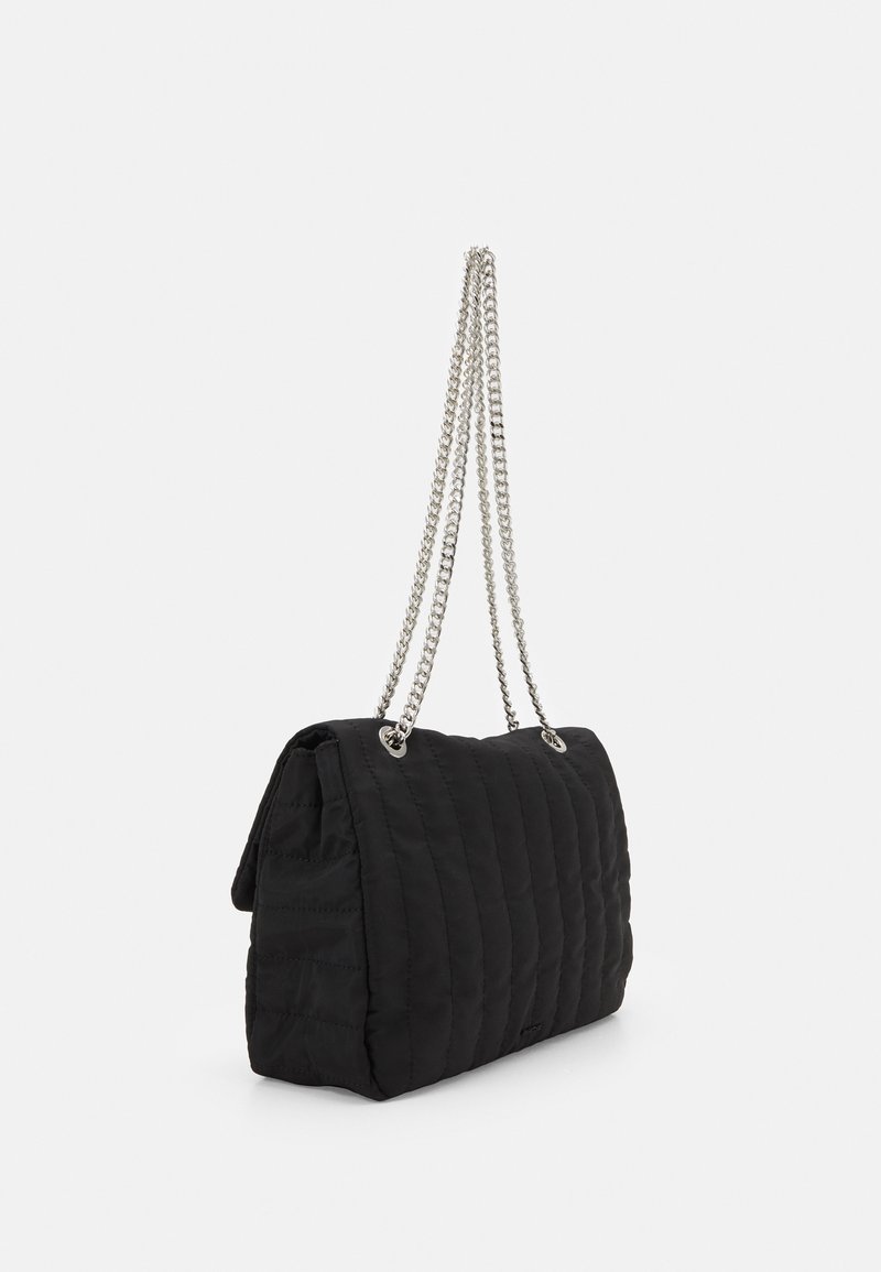 Parfois Bolso De Hombro Negro Con Cadena PARFOIS Bandolera Black