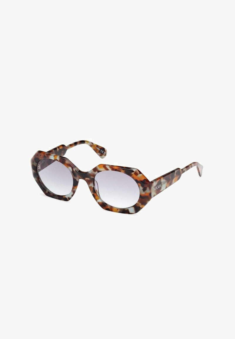 Occhiali da sole oversize con motivo tartaruga a forma ottagonale, dotati di lenti sfumate e marchio Max&Co sulla cerniera.