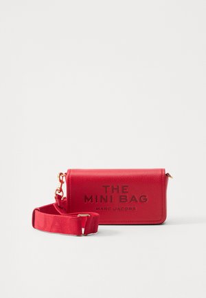 MARC JACOBS THE MINI BAG - Skuldertasker - true red