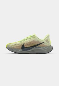 PEGASUS PLUS - Chaussures de running sur route - barely volt/armory navy/sesame/jade horizon/armory navy/volt