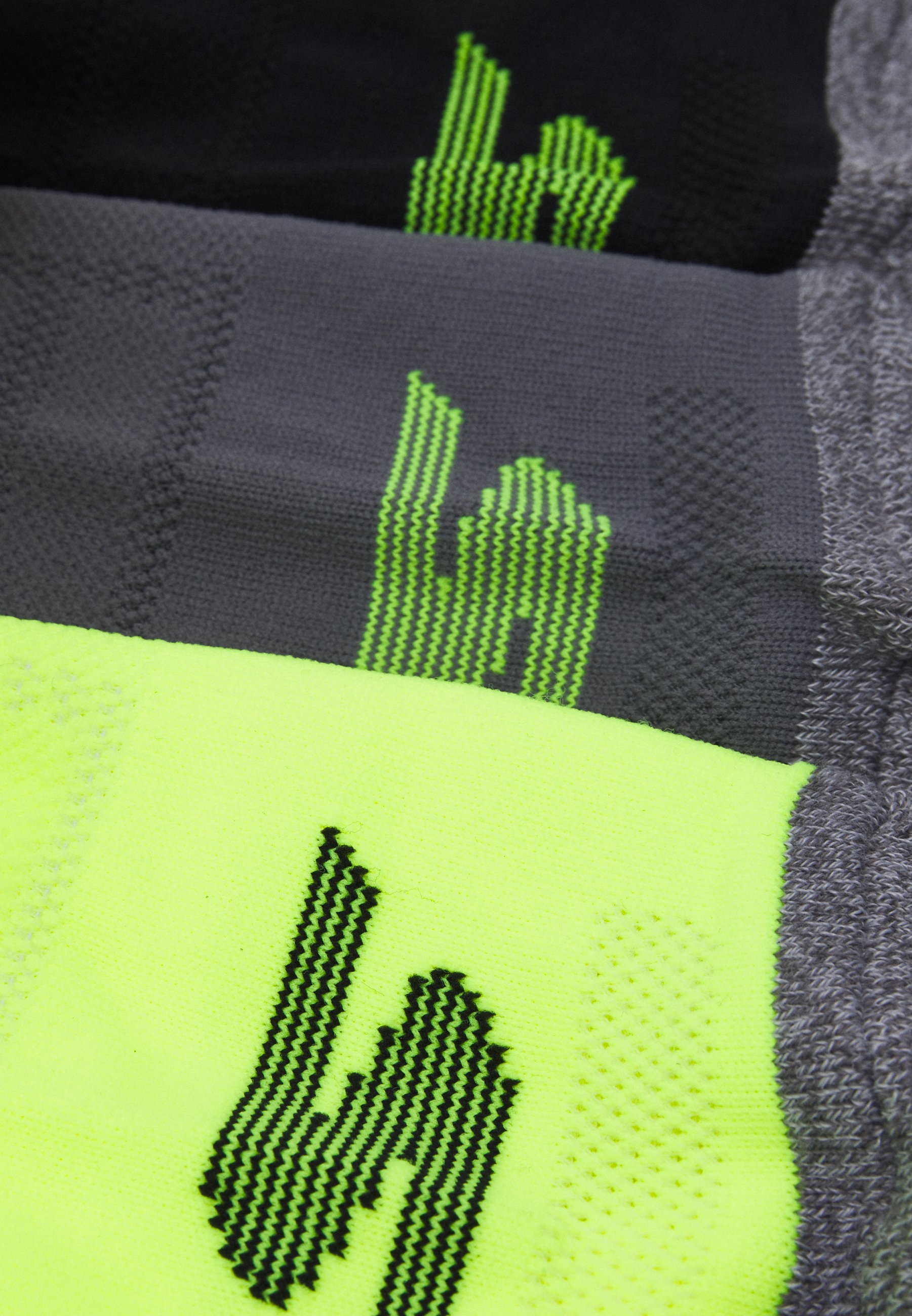 Men MENS PERFORMANCE QUARTER 6 PACK - Sports socks Men MENS PERFORMANCE QUARTER 6 PACK - Sports socks