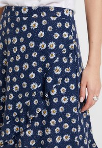 edc by Esprit Gonna a campana - dark blue