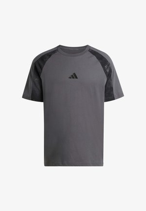 adidas Performance, CAMISETA DE MANGA CORTA CAMO - Camiseta estampada - grey six multicolor