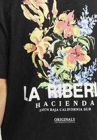 Jack & Jones JORMERCADO TEE SS CREW NECK - Trükipildiga T-särk - black