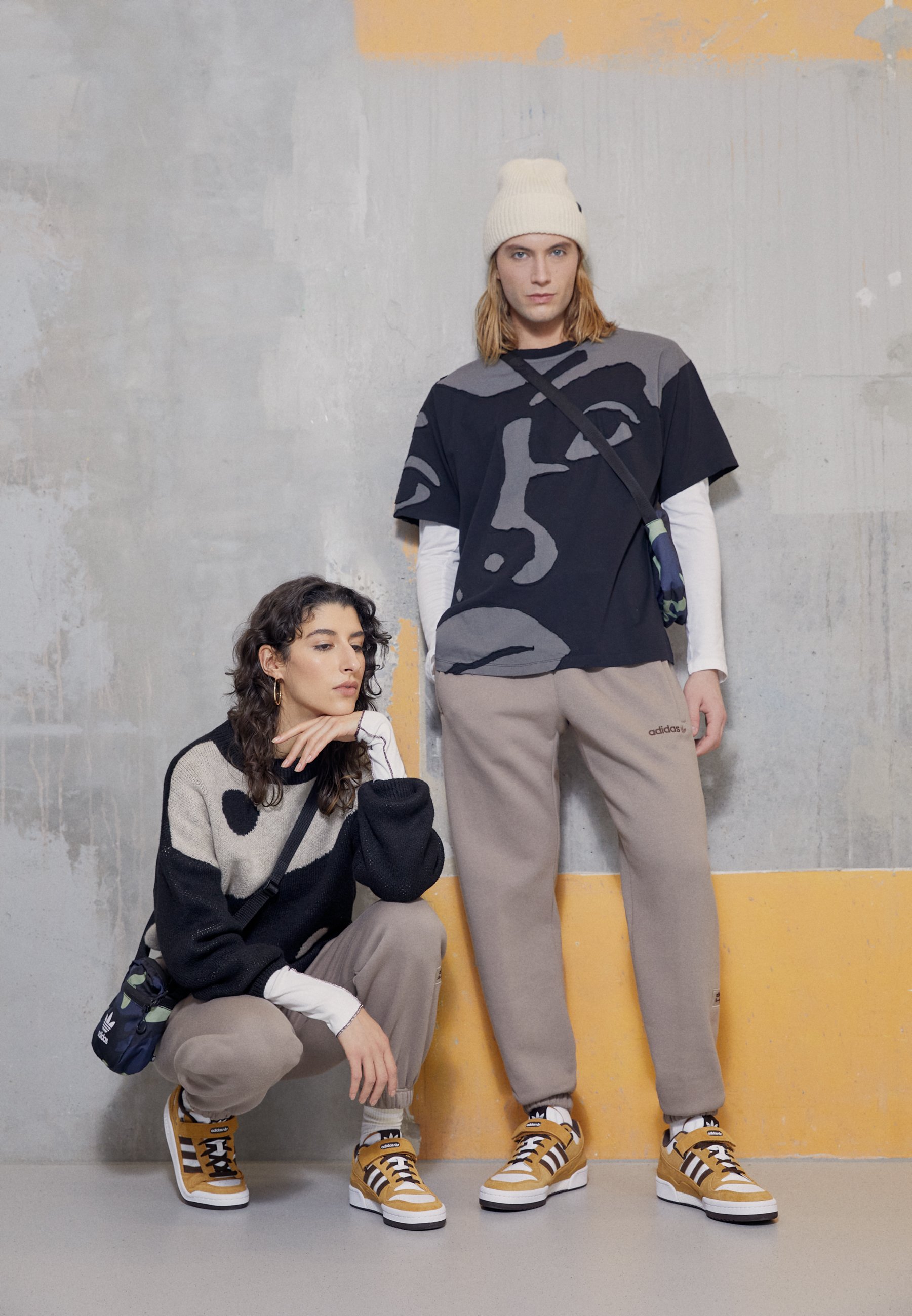 adidas Forum Low W (weiß / beige / lila) | 43einhalb Sneaker Store