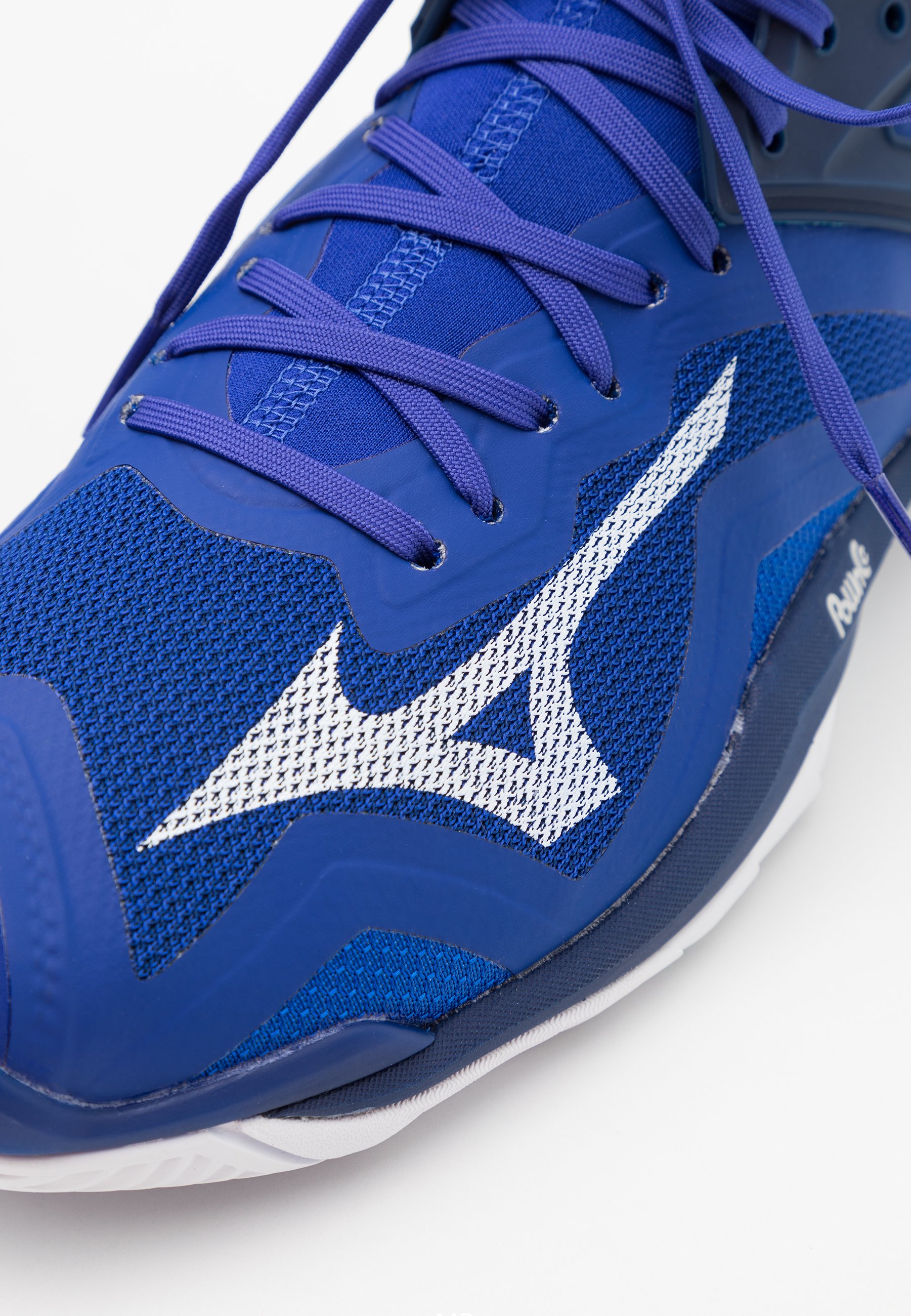 mizuno wave mirage 2.0