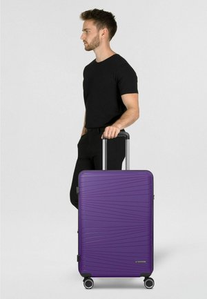 FRANKY, DALLAS 3.0 4 ROLLEN TROLLEY M 65 CM MIT DEHNFALTE UNISEX - Trolley - purple