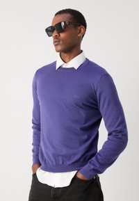 BOSS BOTTO - Camisola - medium purple