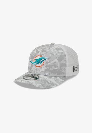 Graues Camouflage-Baseballcap mit einem Miami Dolphins-Logo in Türkis und Orange, strukturiertem Vorderteil, Netzeinsätzen an den Seiten und verstellbarem Riemen.