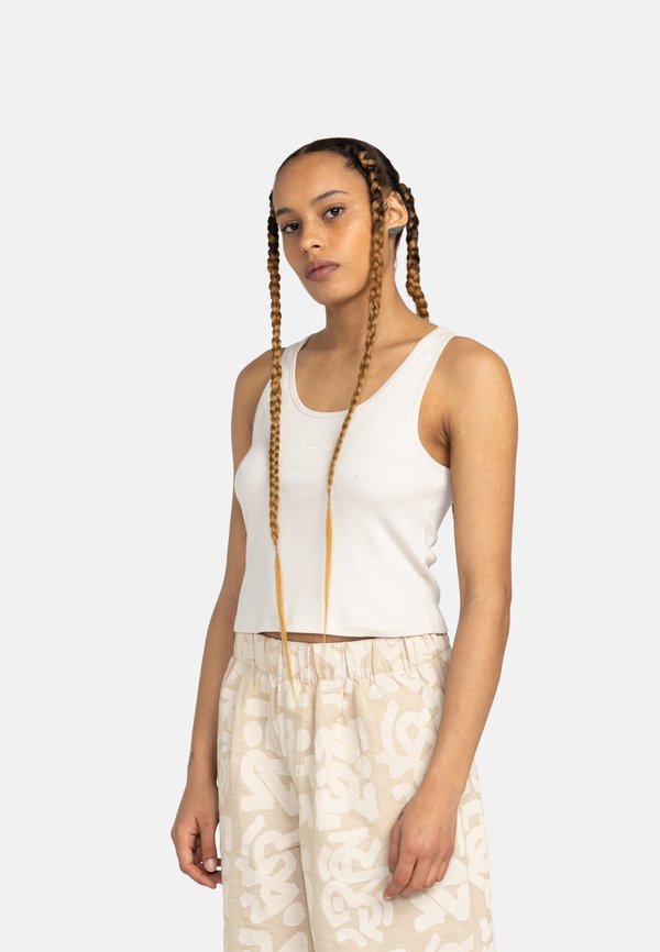 YARNHILL - Top - teg4