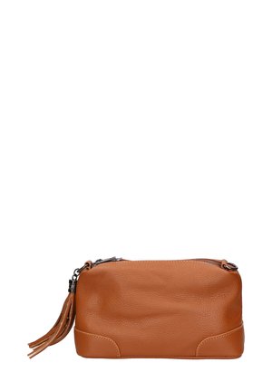 Hellbraune Ledertasche mit strukturierter Oberfläche, Reißverschluss und dekorativem Quastenanhänger. Abgerundete Ecken und subtile Nähdetails verleihen dem Design eine besondere Note.