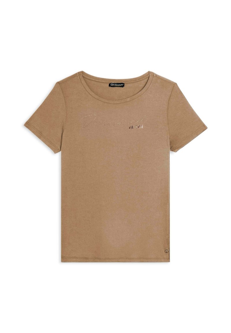 T-shirt marrone a maniche corte con collo rotondo, realizzato in tessuto morbido, con un dettaglio testuale leggermente glitterato vicino all'area del petto.