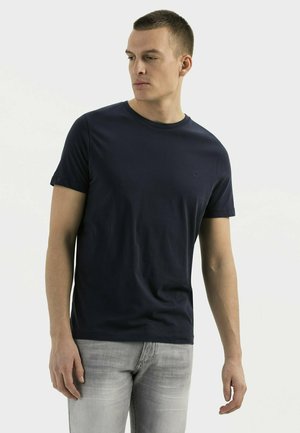 camel active MIT RUNDHALS - T-shirt basic - night blue