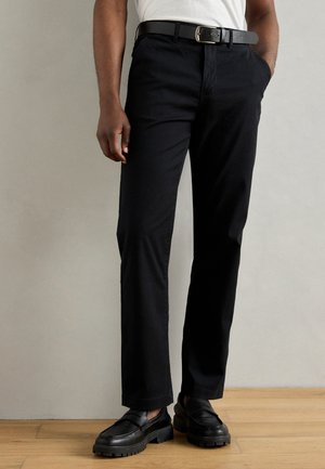 SUPERFLEX WITH BELT - Chino stiliaus kelnės - black