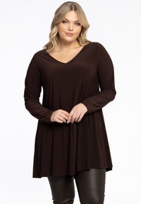 YOEK Langærmet T-shirt - brown