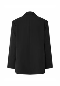 Blazer nero con una vestibilità sartoriale, colletto piatto e maniche lunghe. Tessuto liscio; la parte posteriore presenta una cucitura centrale e senza chiusure visibili.