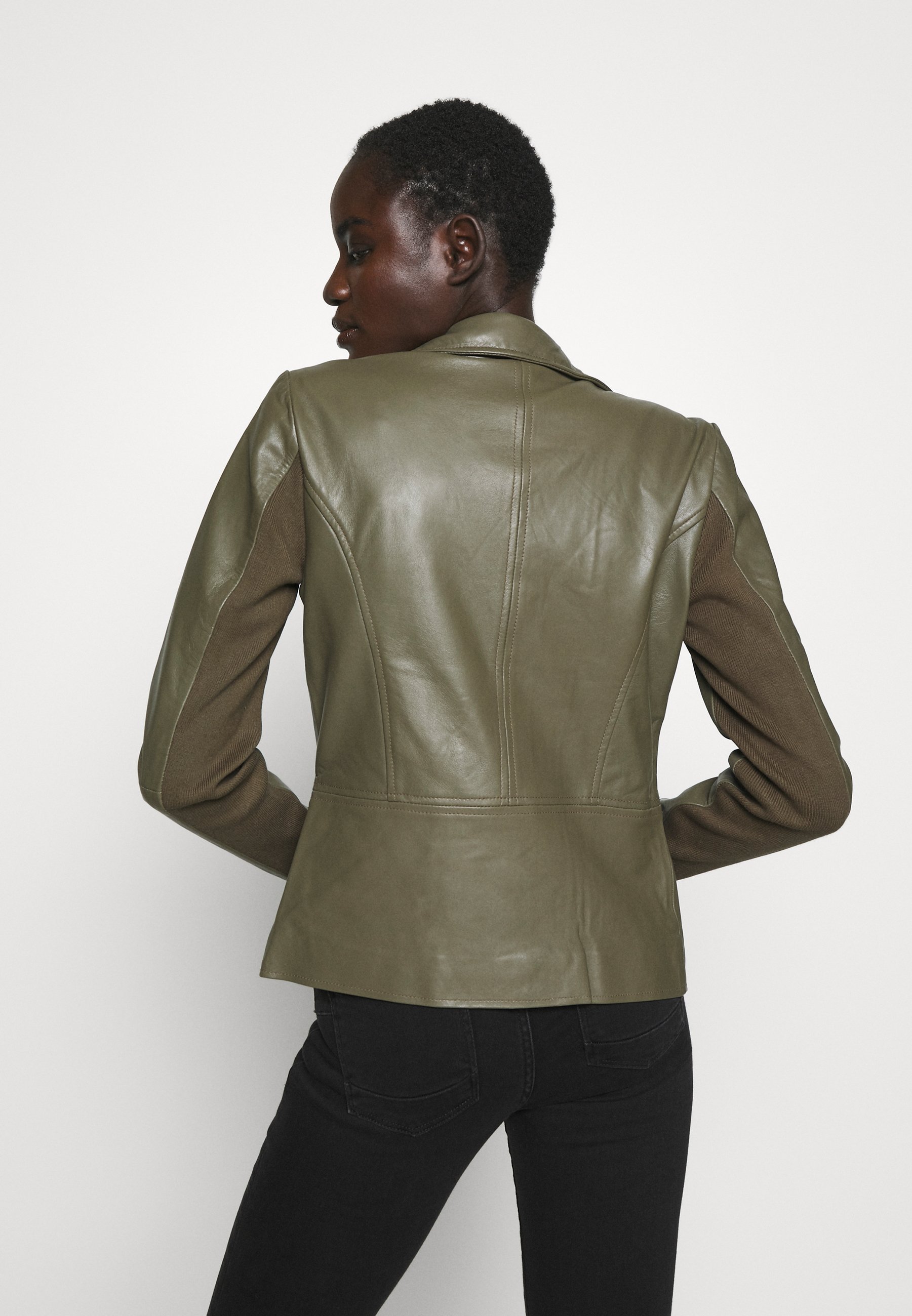 YAS Tall YASSOPHIE JACKET Leren jas beech Zalando.nl YAS Tall YASSOPHIE JACKET Leren jas beech Zalando.nl