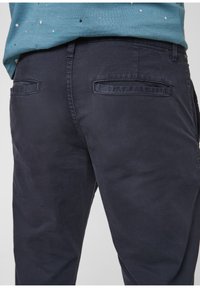 QS Chino kalhoty - dark blue