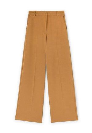 Brede broekspijpen in een warme tan kleur, met een gladde textuur, twee voorzakken en een vlakke voorkant met subtiele stikdetails bij de taille.