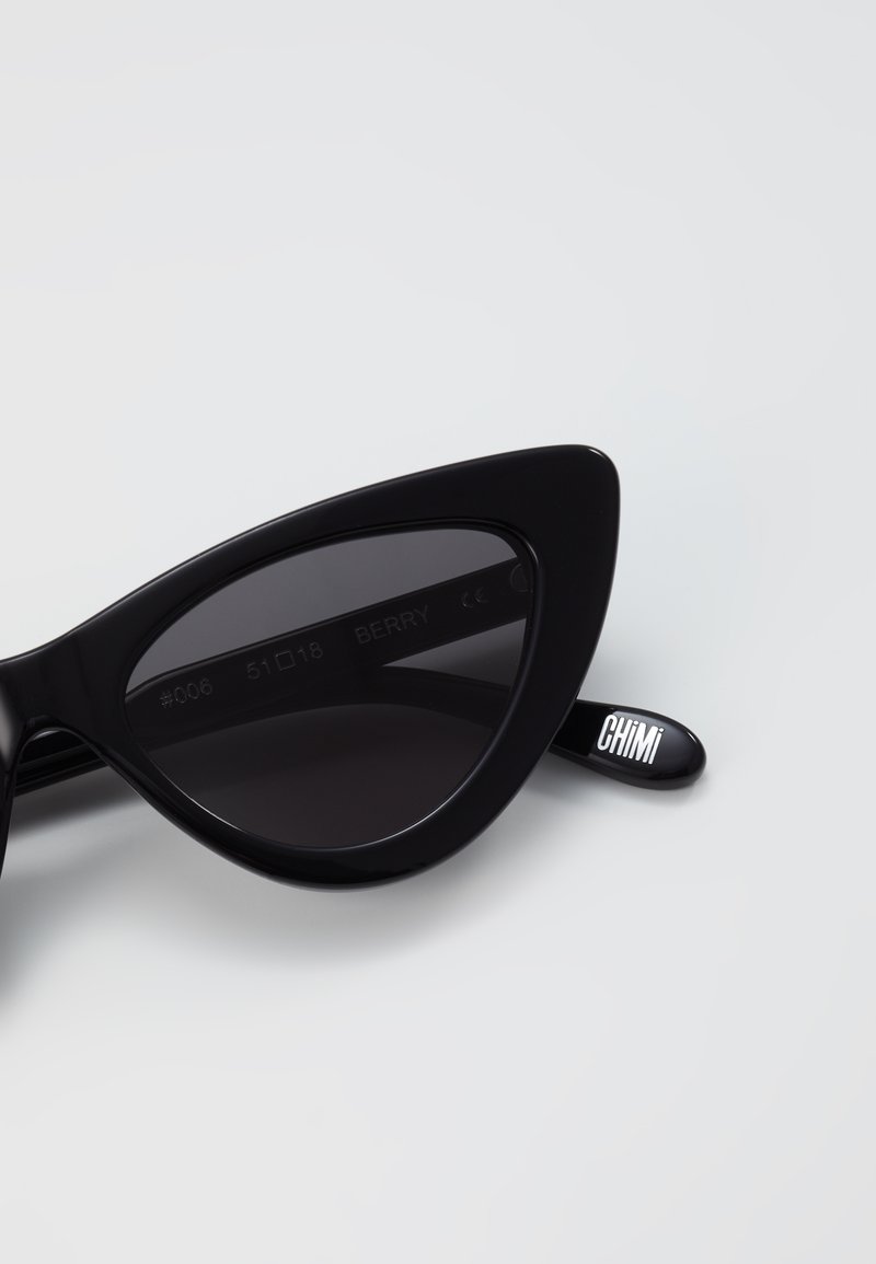 CHIMI CHIM_IT_000006 - Sunglasses - berry black/black  display picture 1