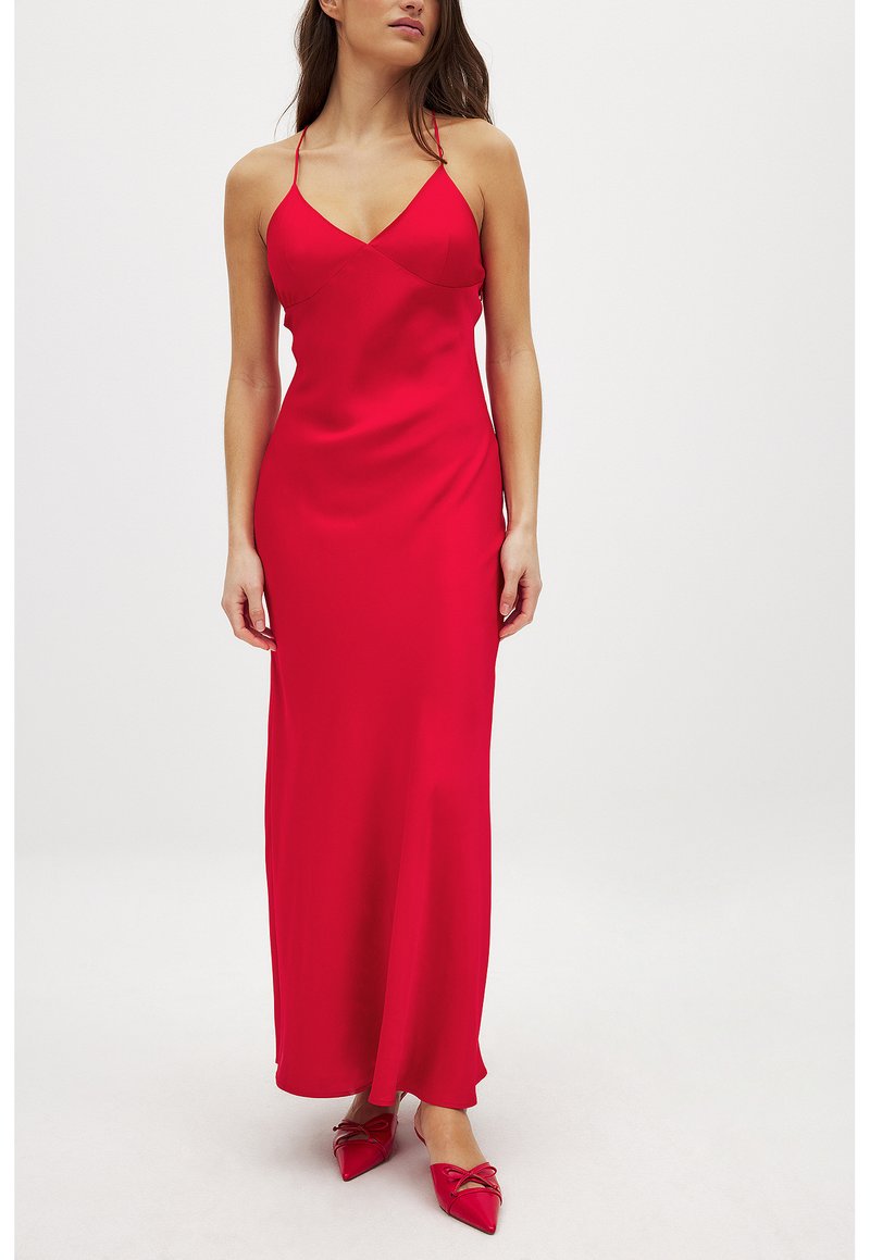 NA-KD Robe de soirée - red