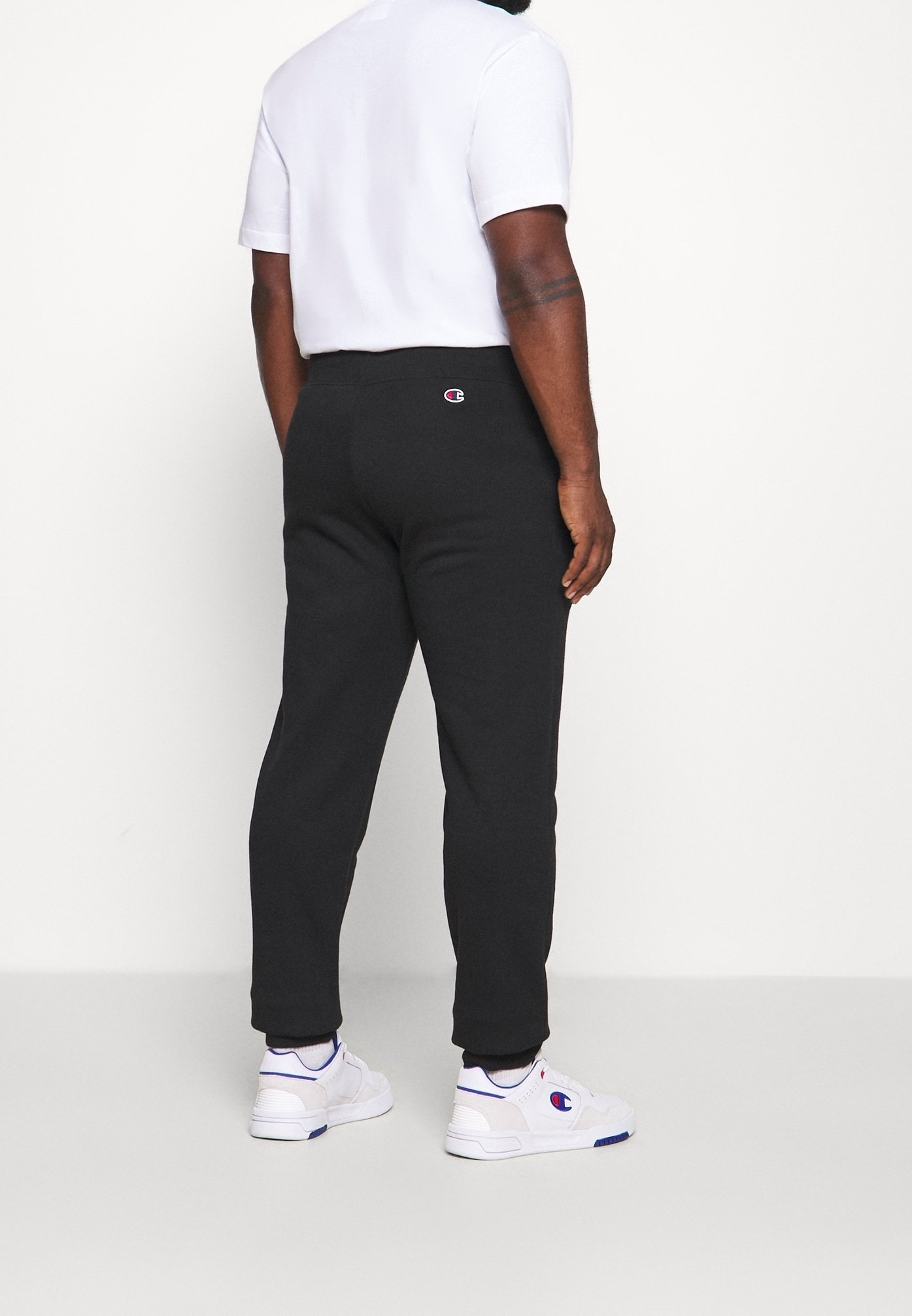 Champion Rochester Tracksuit bottoms - black - (Pre-owned) - Zalando