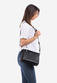 GAeLLE Borsa a tracolla - black