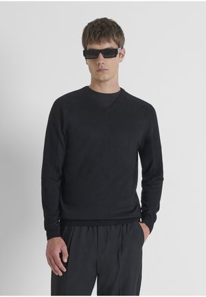 REGULAR FIT - Trui - black