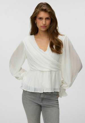 Vero Moda, BLOUSE VMDORA TOP - Blouse - snow white