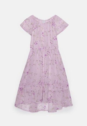 Vestido midi de manga corta color lila con estampado floral, escote elástico, cintura fruncida y dobladillo con volantes, tejido ligero y translúcido.