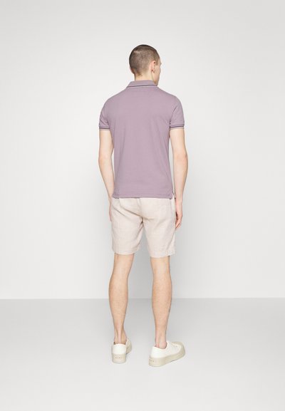 Emporio Armani Polo - malva