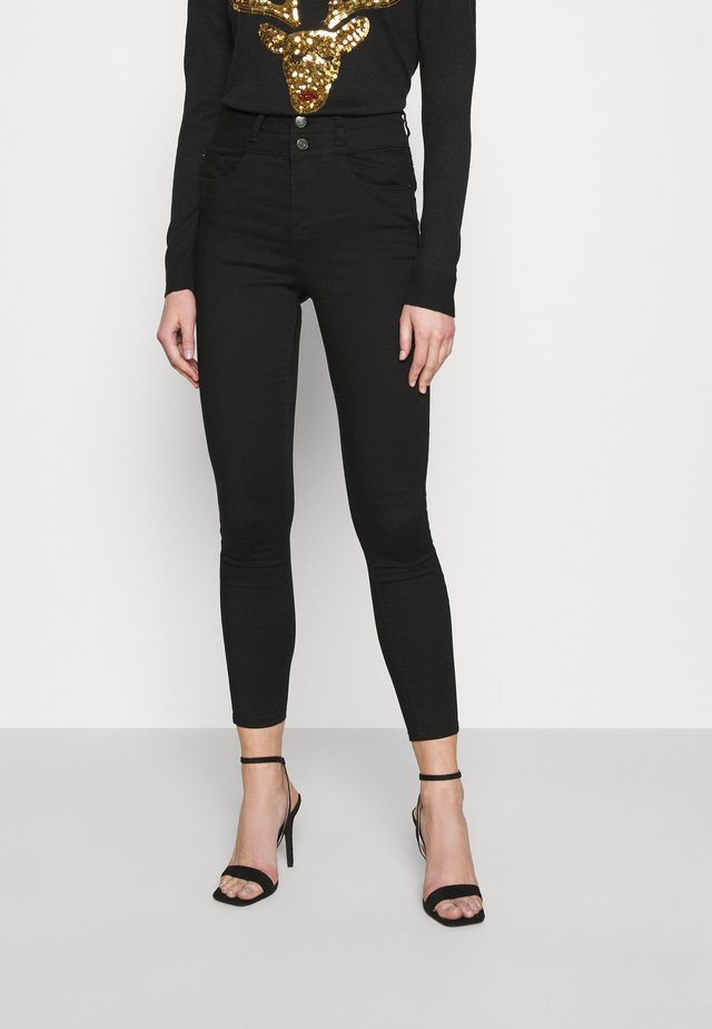 LIFT AND SHAPE HIGHWAIST - Vaqueros pitillo - black