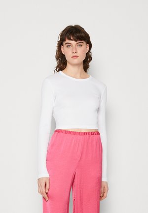 Long sleeved top - white