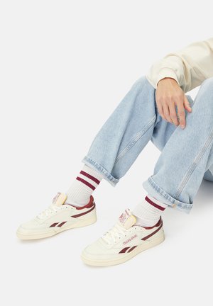 Reebok, SPORTS EO-CLUB C REVENGE VINTAGE - Tenisky - creamy