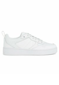 Sneaker bianco con tomaia in pelle liscia, punta rotonda e design con lacci. Presenta una suola in gomma e dettagli di cucitura discreti.
