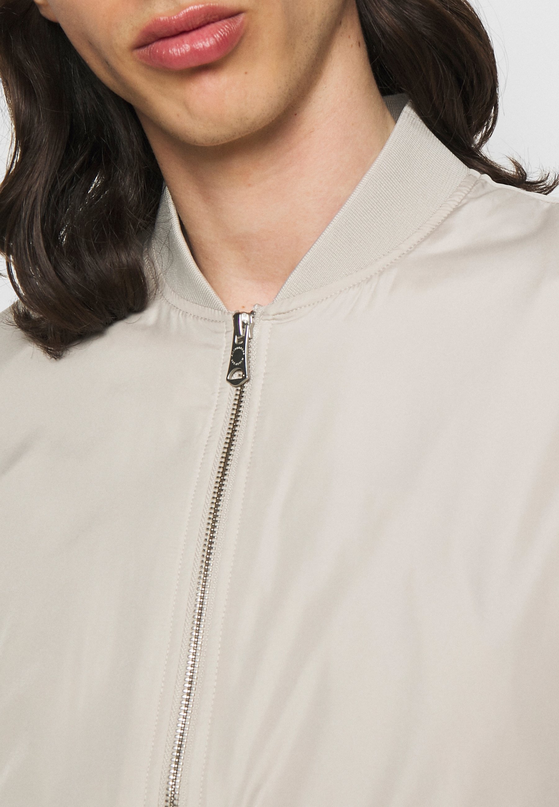 thom gravity poly jacket