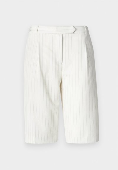 DESIGNERS REMIX STEVEN PLEAT  - Shorts - cream/black