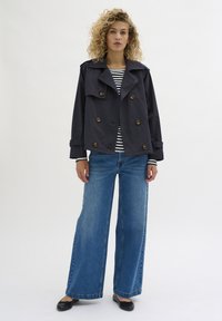 My Essential Wardrobe IRAMW SHORT  - Chaqueta fina - total eclipse