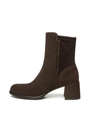 SIMIUS - Stivaletti con plateau - dark brown