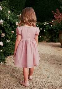 Next REGULAR FIT - Freizeitkleid - rose pink