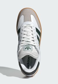adidas Originals SAMBA XLG UNISEX - Sneakers basse - cloud white   collegiate green   pantone