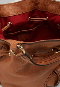 Lancel PREMIER BUCKET BAG - Sac à main - camel