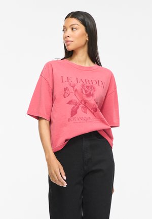 VILA, VIRUBIE - T-shirt imprimé - holly berry