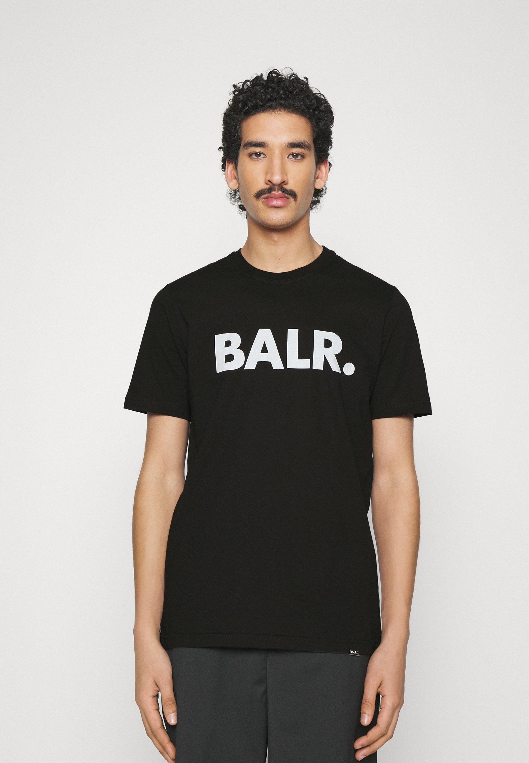 BALR. BRAND STRAIGHT - Print T-shirt - black - Zalando.ie