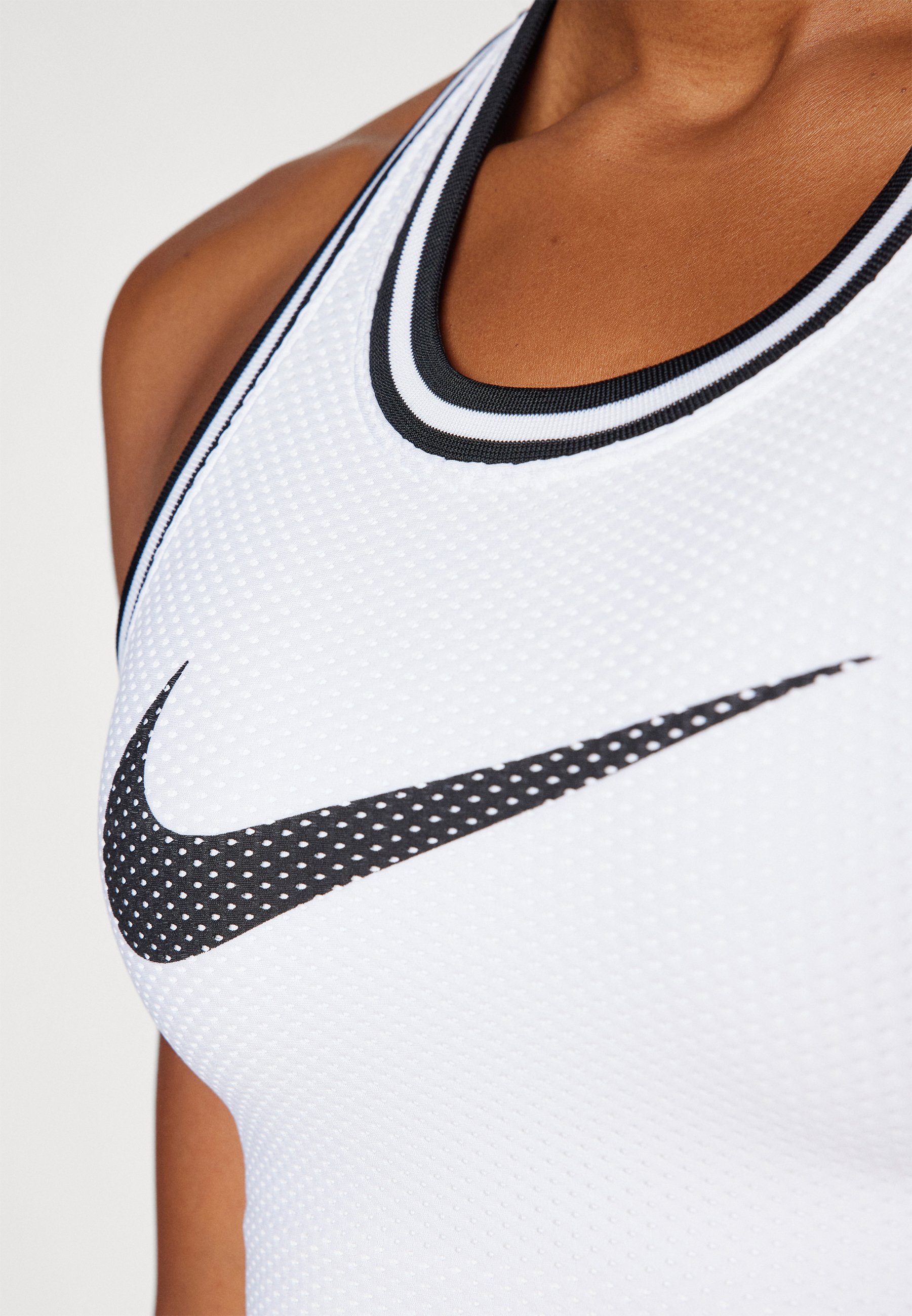 〈 NIKE 〉 CROP TOP BRA ホワイト&ブラック 2枚セット NIKE AS W NK INDY FREESTYLE BRA WHITE/BLACK （ナイキ
