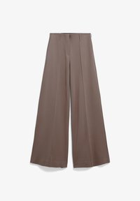 Geselecteerd, walnut cream